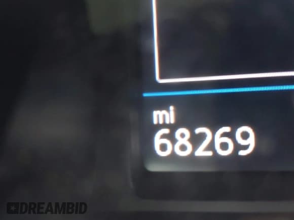 ✅ 2019 Volkswagen Tiguan S • VIN: 3VV1B7AXXKM087166 • Lot: 42672005. Listed on IAAI with 68,269 mi. Free auction sales archive from the USA and detailed vehicle history report at DreamBid. Image 15.