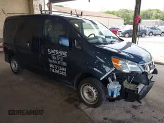 ✅ 2019 Nissan NV200 S • VIN: 3N6CM0KN5KK697846 • Lot: 42442394. Wystawiony na IAAI z przebiegiem 148 668 mil. Bezpłatny archiwum sprzedaży aukcyjnych z USA i szczegółowy raport historii pojazdu na DreamBid. Zdjęcie 1.