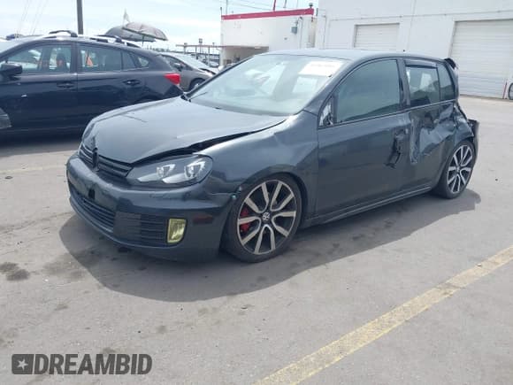 ✅ 2012 Volkswagen Golf GTI PZEV • VIN: WVWHD7AJ9CW211996 • Lot: 42367881. Wystawiony na IAAI z przebiegiem 144 847 mil. Bezpłatny archiwum sprzedaży aukcyjnych z USA i szczegółowy raport historii pojazdu na DreamBid. Zdjęcie 2.