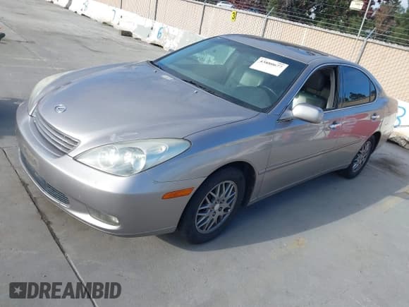 ✅ 2004 Lexus ES 350 • VIN: JTHBA30G445040254 • Лот: 43880677. Опубликован ранее на IAAI с пробегом 203 318 миль. Бесплатный доступ к архиву аукционных продаж из США и подробный отчёт об истории автомобиля на DreamBid. Изображение 2.