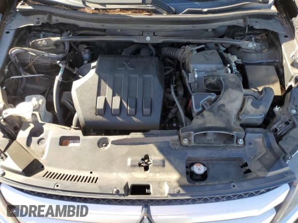 ✅ 2018 Mitsubishi Eclipse Cross ES • VIN: JA4AS3AA8JZ043242 • Lot: 85671645. Wystawiony na Copart z przebiegiem 113 382 mil. Bezpłatny archiwum sprzedaży aukcyjnych z USA i szczegółowy raport historii pojazdu na DreamBid. Zdjęcie 12.