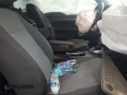 ✅ 2018 Volkswagen Beetle S • VIN: 3VWFD7AT8JM714020 • Lot: 80937865. Wystawiony na Copart z przebiegiem 74 058 mil. Bezpłatny archiwum sprzedaży aukcyjnych z USA i szczegółowy raport historii pojazdu na DreamBid. Zdjęcie 10.