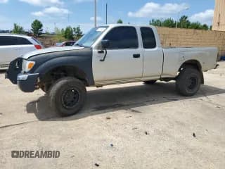 ✅ 2000 Toyota Tacoma PreRunner • VIN: 4TASM92N9YZ586193 • Лот: 66715485. Опубликован ранее на Copart с пробегом 350 056 миль. Бесплатный доступ к архиву аукционных продаж из США и подробный отчёт об истории автомобиля на DreamBid. Изображение 1.