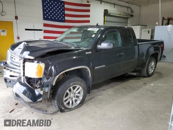 ✅ 2010 GMC Sierra 1500 • VIN: 1GTSKVE29AZ228117 • Lot: 51409425. Wystawiony na Copart z przebiegiem 258 801 mil. Bezpłatny archiwum sprzedaży aukcyjnych z USA i szczegółowy raport historii pojazdu na DreamBid. Zdjęcie 1.