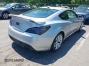 ✅ 2013 Hyundai Genesis Coupe 2.0T • VIN: KMHHT6KD8DU082972 • Lot: 42576823. Wystawiony na IAAI z przebiegiem 89 091 mil. Bezpłatny archiwum sprzedaży aukcyjnych z USA i szczegółowy raport historii pojazdu na DreamBid. Zdjęcie 4.