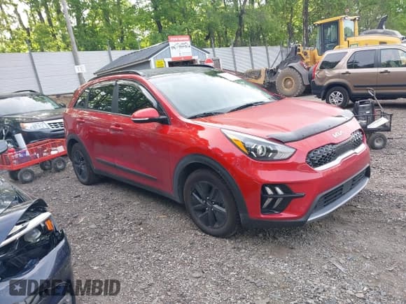 ✅ 2022 Kia Niro EX Premium • VIN: KNDCC3LD9N5532538 • Lot: 42289459. Wystawiony na IAAI z przebiegiem 42 278 mil. Bezpłatny archiwum sprzedaży aukcyjnych z USA i szczegółowy raport historii pojazdu na DreamBid. Zdjęcie 1.