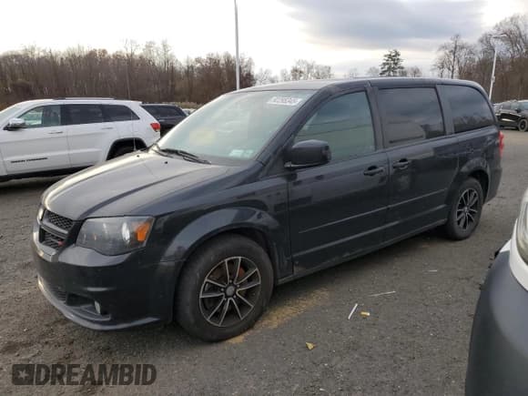 ✅ 2015 Dodge Grand Caravan SXT • VIN: 2C4RDGCG0FR624909 • Lot: 92295345. Wystawiony na Copart z przebiegiem 154 916 mil. Bezpłatny archiwum sprzedaży aukcyjnych z USA i szczegółowy raport historii pojazdu na DreamBid. Zdjęcie 1.