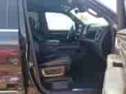 2019 Ram 1500 Limited z VIN 1C6SRFHT6KN921748, wystawiony jako IAAI lot #43169003 z przebiegiem 91 262 mil mil oraz . Historia ofert i sprzedaży dostępna na DreamBid. Obrazek 5.