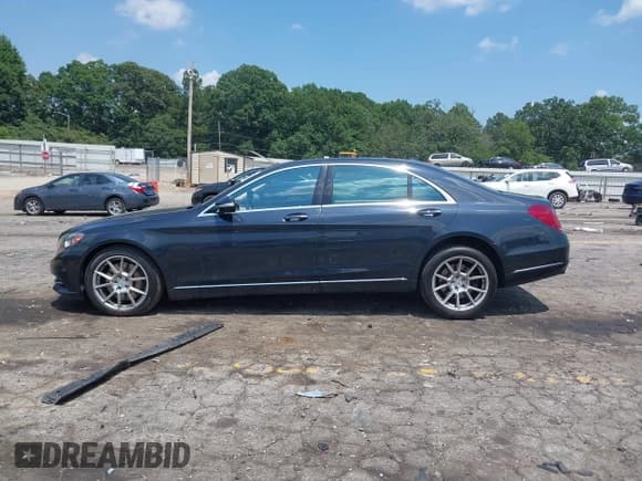 ✅ 2015 Mercedes-Benz S 550 • VIN: WDDUG8FB6FA083088 • Lot: 42560721. Listed on IAAI with 114,390 mi. Free auction sales archive from the USA and detailed vehicle history report at DreamBid. Image 14.