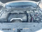 ✅ 2017 Chevrolet Impala LT • VIN: 2G1105SA8H9142176 • Lot: 43580865. Wystawiony na IAAI z przebiegiem 300 615 mil. Bezpłatny archiwum sprzedaży aukcyjnych z USA i szczegółowy raport historii pojazdu na DreamBid. Zdjęcie 10.