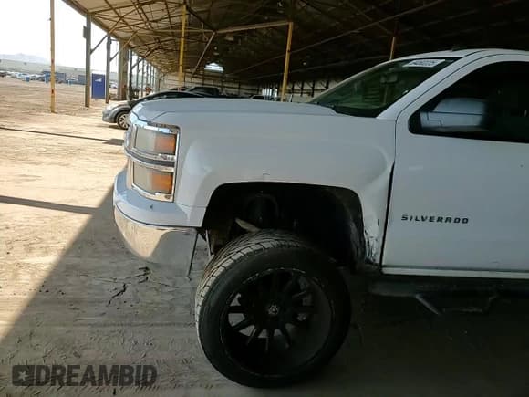 ✅ 2014 Chevrolet Silverado 1500 LT • VIN: 3GCUKREC8EG255789 • Lot: 69460225. Wystawiony na Copart z przebiegiem 187 734 mil. Bezpłatny archiwum sprzedaży aukcyjnych z USA i szczegółowy raport historii pojazdu na DreamBid. Zdjęcie 13.