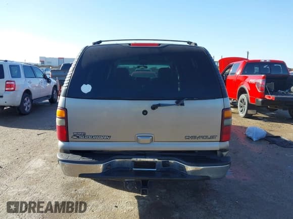 ✅ 2002 Chevrolet Suburban LS • VIN: 1GNEC16Z32J125040 • Лот: 41657503. Опубликован ранее на IAAI с пробегом 382 737 миль. Бесплатный доступ к архиву аукционных продаж из США и подробный отчёт об истории автомобиля на DreamBid. Изображение 16.