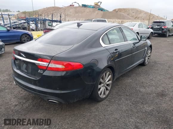 ✅ 2013 Jaguar XF V6 AWD • VIN: SAJWJ0EF2D8S86690 • Lot: 42654398. Wystawiony na IAAI z przebiegiem 107 540 mil. Bezpłatny archiwum sprzedaży aukcyjnych z USA i szczegółowy raport historii pojazdu na DreamBid. Zdjęcie 4.