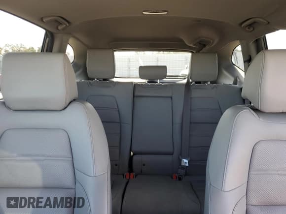 ✅ 2017 Honda CR-V Touring • VIN: 5J6RW1H9XHL016015 • Lot: 85097135. Wystawiony na Copart z przebiegiem 104 590 mil. Bezpłatny archiwum sprzedaży aukcyjnych z USA i szczegółowy raport historii pojazdu na DreamBid. Zdjęcie 10.