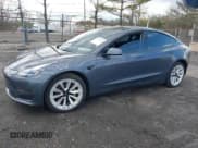 ✅ 2022 Tesla Model 3 Long Range • VIN: 5YJ3E1EB2NF203477 • Lot: 42037932. Wystawiony na IAAI z przebiegiem 56 509 mil. Bezpłatny archiwum sprzedaży aukcyjnych z USA i szczegółowy raport historii pojazdu na DreamBid. Zdjęcie 19.