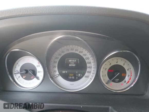 ✅ 2014 Mercedes-Benz GLK 350 • VIN: WDCGG8JB0EG290631 • Лот: 42172482. Опубликован ранее на IAAI с пробегом 88 985 миль. Бесплатный доступ к архиву аукционных продаж из США и подробный отчёт об истории автомобиля на DreamBid. Изображение 7.