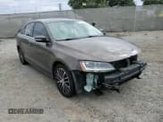 ✅ 2012 Volkswagen Jetta SEL • VIN: 3VWLP7AJ4CM124666 • Лот: 86176415. Опубликован ранее на Copart с пробегом 154 138 миль. Бесплатный доступ к архиву аукционных продаж из США и подробный отчёт об истории автомобиля на DreamBid. Изображение 14.