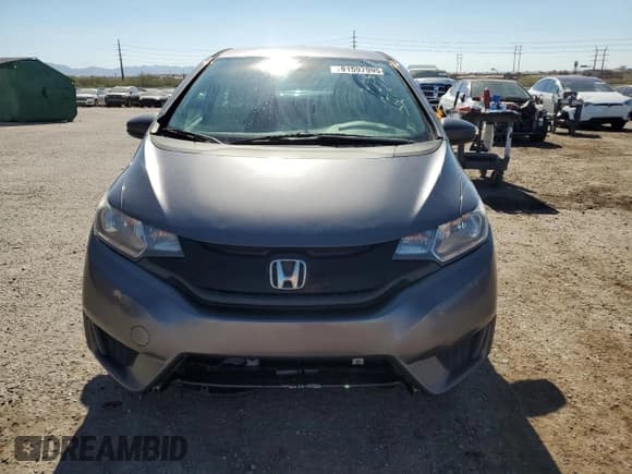 ✅ 2015 Honda Fit LX • VIN: 3HGGK5H55FM755108 • Лот: 91597995. Опубликован ранее на Copart с пробегом 189 656 миль. Бесплатный доступ к архиву аукционных продаж из США и подробный отчёт об истории автомобиля на DreamBid. Изображение 5.