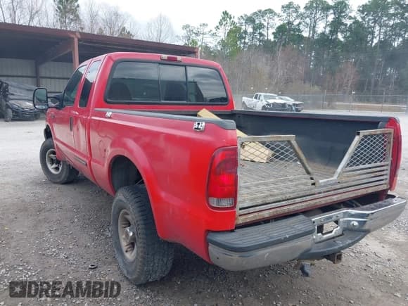 ✅ 2000 Ford F-250 XL • VIN: 1FTNX21S1YEA96071 • Lot: 41480248. Listed on IAAI with 240,009 mi. Free auction sales archive from the USA and detailed vehicle history report at DreamBid. Image 6.