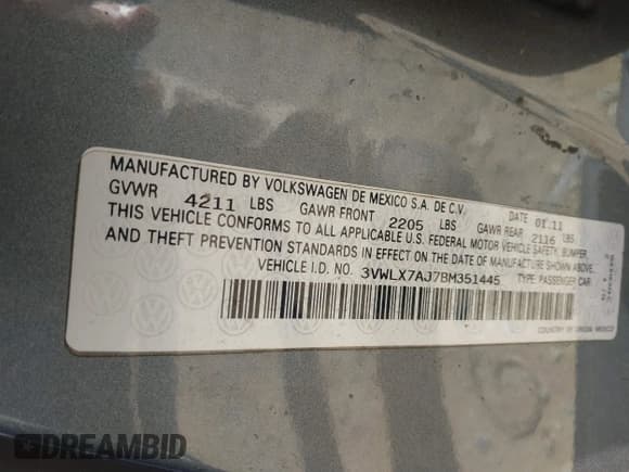 ✅ 2011 Volkswagen Jetta SEL • VIN: 3VWLX7AJ7BM351445 • Lot: 41590915. Listed on IAAI with 178,529 mi. Free auction sales archive from the USA and detailed vehicle history report at DreamBid. Image 9.