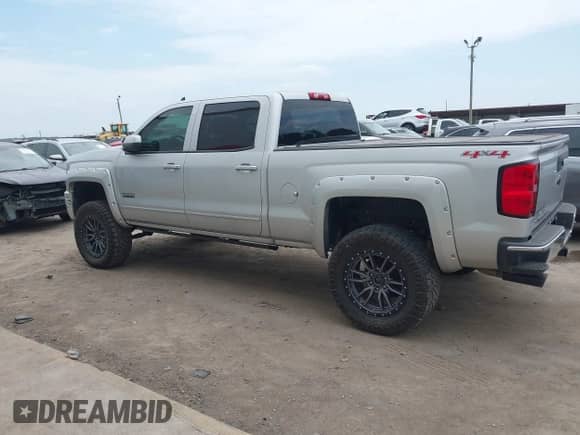 2015 Chevrolet Silverado 1500 LT with VIN 1GCUKREC7FF202620, listed as a IAAI auction lot 42424673 with 110,125 mi miles and . Bid and sale history available at DreamBid. Image 14.