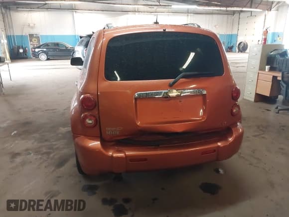 ✅ 2008 Chevrolet HHR LT • VIN: 3GNCA53P88S721632 • Lot: 41469618. Listed on IAAI with Not provided. Free auction sales archive from the USA and detailed vehicle history report at DreamBid. Image 16.