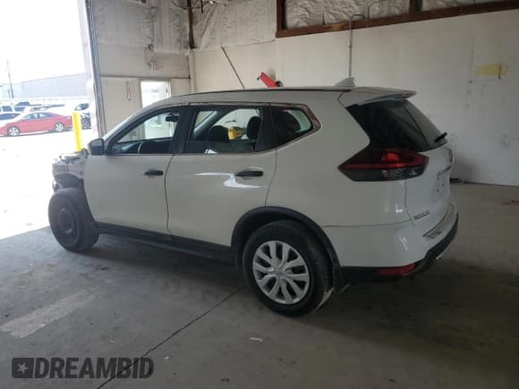 ✅ 2018 Nissan Rogue S • VIN: 5N1AT2MV9JC716808 • Лот: 68998605. Опубликован ранее на Copart с пробегом 98 099 миль. Бесплатный доступ к архиву аукционных продаж из США и подробный отчёт об истории автомобиля на DreamBid. Изображение 2.