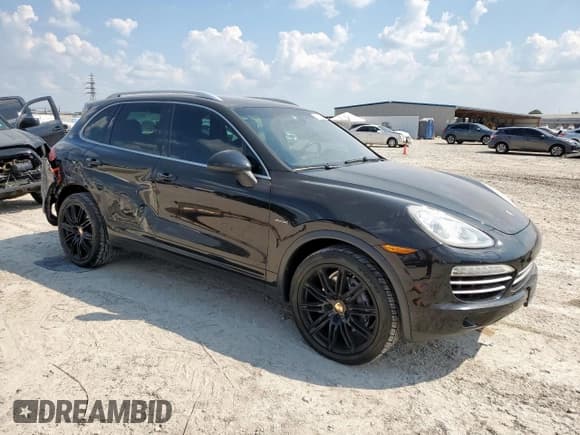 ✅ 2014 Porsche Cayenne Diesel • VIN: WP1AF2A28ELA44721 • Лот: 71779715. Опубликован ранее на Copart с пробегом 164 629 миль. Бесплатный доступ к архиву аукционных продаж из США и подробный отчёт об истории автомобиля на DreamBid. Изображение 4.