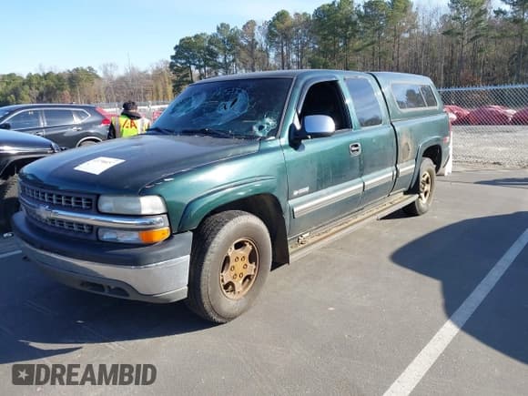 ✅ 2000 Chevrolet Silverado 1500 LS • VIN: 2GCEK19TXY1353591 • Лот: 43798457. Опубликован ранее на IAAI с пробегом Не указан. Бесплатный доступ к архиву аукционных продаж из США и подробный отчёт об истории автомобиля на DreamBid. Изображение 2.