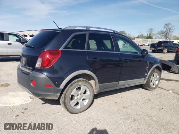 ✅ 2014 Chevrolet Captiva Sport LS • VIN: 3GNAL2EKXES647661 • Lot: 53796095. Wystawiony na Copart z przebiegiem 48 502 mil. Bezpłatny archiwum sprzedaży aukcyjnych z USA i szczegółowy raport historii pojazdu na DreamBid. Zdjęcie 3.