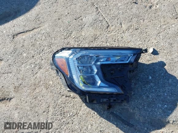 ✅ 2024 GMC Terrain AT4 • VIN: 3GKALYEG4RL385602 • Lot: 43562073. Listed on IAAI with 31,191 mi. Free auction sales archive from the USA and detailed vehicle history report at DreamBid. Image 12.