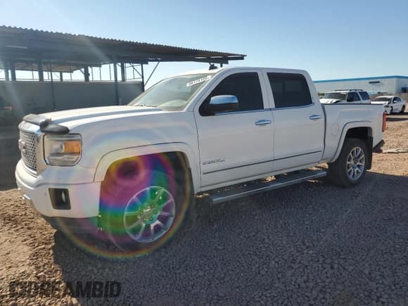 ✅ 2014 GMC Sierra 1500 Denali • VIN: 3GTU2WEJ7EG538987 • Lot: 66174105. Listed on Copart with 79,065 mi. Free auction sales archive from the USA and detailed vehicle history report at DreamBid. Image 1.