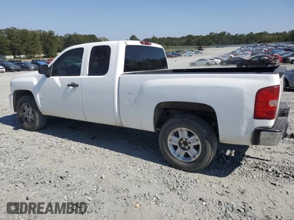 ✅ 2009 Chevrolet Silverado 1500 • VIN: 2GCEC290991103382 • Lot: 76093724. Wystawiony na Copart z przebiegiem 412 926 mil. Bezpłatny archiwum sprzedaży aukcyjnych z USA i szczegółowy raport historii pojazdu na DreamBid. Zdjęcie 2.