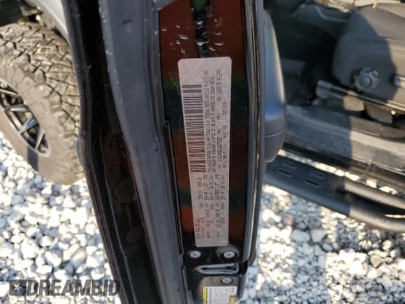 ✅ 2018 Jeep Wrangler Sport • VIN: 1C4GJXAG6JW275967 • Lot: 68440125. Listed on Copart with 36,246 mi. Free auction sales archive from the USA and detailed vehicle history report at DreamBid. Image 13.