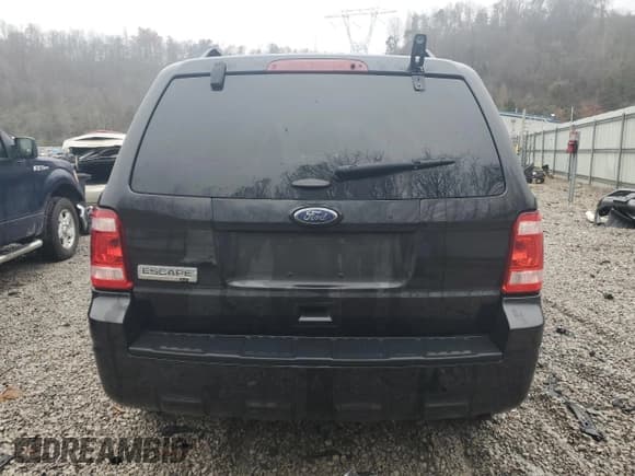 ✅ 2011 Ford Escape XLT • VIN: 1FMCU9D74BKB45042 • Лот: 93526295. Опубликован ранее на Copart с пробегом 147 171 миль. Бесплатный доступ к архиву аукционных продаж из США и подробный отчёт об истории автомобиля на DreamBid. Изображение 6.