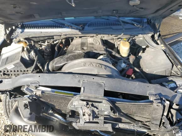 ✅ 2002 Chevrolet Suburban LT • VIN: 3GNGC26G22G287790 • Лот: 82716634. Опубликован ранее на Copart с пробегом 195 790 миль. Бесплатный доступ к архиву аукционных продаж из США и подробный отчёт об истории автомобиля на DreamBid. Изображение 12.