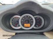 ✅ 2010 Toyota RAV4 • VIN: 2T3BF4DV9AW038134 • Лот: 81073585. Опубликован ранее на Copart с пробегом 126 565 миль. Бесплатный доступ к архиву аукционных продаж из США и подробный отчёт об истории автомобиля на DreamBid. Изображение 9.