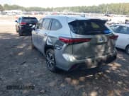 ✅ 2020 Toyota Highlander Hybrid XLE • VIN: 5TDGBRCHXLS500442 • Lot: 43152086. Wystawiony na IAAI z przebiegiem 150 997 mil. Bezpłatny archiwum sprzedaży aukcyjnych z USA i szczegółowy raport historii pojazdu na DreamBid. Zdjęcie 3.