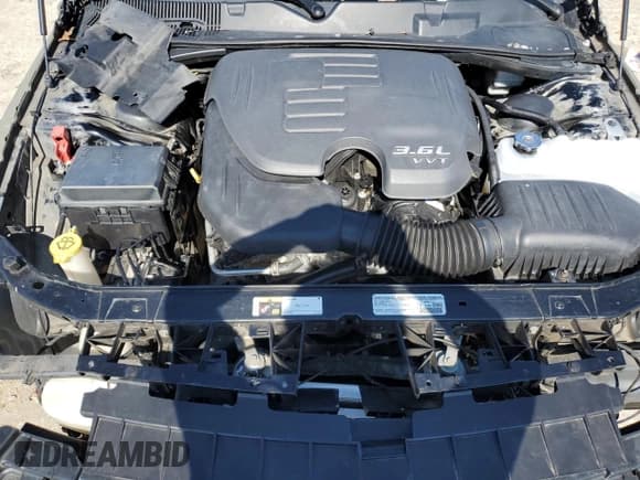 ✅ 2014 Dodge Challenger Rallye Redline • VIN: 2C3CDYAG0EH173553 • Lot: 67949444. Wystawiony na Copart z przebiegiem 199 115 mil. Bezpłatny archiwum sprzedaży aukcyjnych z USA i szczegółowy raport historii pojazdu na DreamBid. Zdjęcie 12.