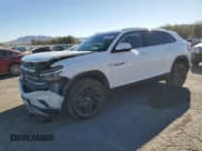 ✅ 2023 Volkswagen Atlas SE • VIN: 1V2JE2CA0PC210739 • Lot: 84002824. Wystawiony na Copart z przebiegiem 55 351 mil. Bezpłatny archiwum sprzedaży aukcyjnych z USA i szczegółowy raport historii pojazdu na DreamBid. Zdjęcie 1.