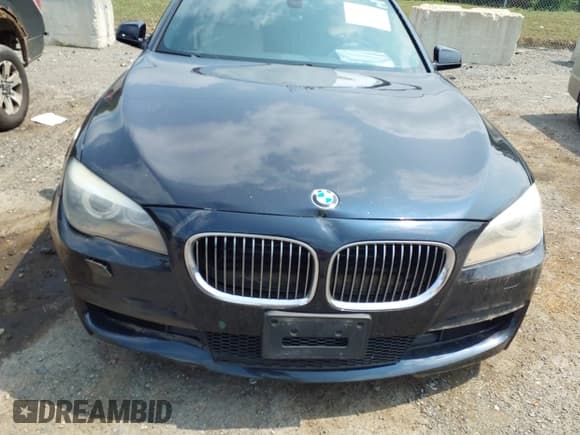 ✅ 2011 BMW 7 Series 750Li xDrive • VIN: WBAKC8C56BC434363 • Lot: 42937217. Listed on IAAI with 115,263 mi. Free auction sales archive from the USA and detailed vehicle history report at DreamBid. Image 6.