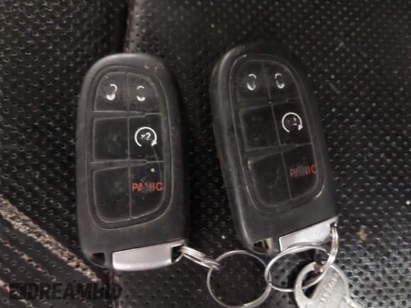 ✅ 2013 Ram 2500 Laramie • VIN: 3C6UR5NL6DG617452 • Lot: 43187524. Listed on IAAI with 176,582 mi. Free auction sales archive from the USA and detailed vehicle history report at DreamBid. Image 11.