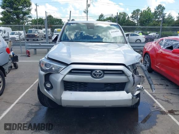 ✅ 2022 Toyota 4Runner SR5 • VIN: JTEEU5JR2N5252844 • Lot: 42520849. Wystawiony na IAAI z przebiegiem 164 011 mil. Bezpłatny archiwum sprzedaży aukcyjnych z USA i szczegółowy raport historii pojazdu na DreamBid. Zdjęcie 12.