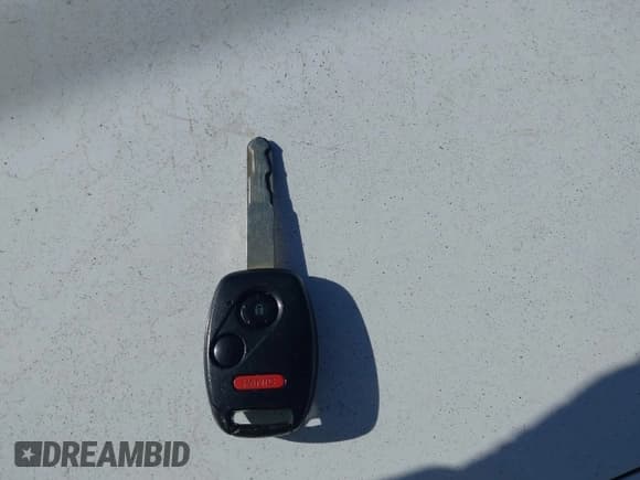 ✅ 2008 Honda Ridgeline RTX • VIN: 2HJYK16328H528985 • Lot: 43226165. Wystawiony na IAAI z przebiegiem 13 501 mil. Bezpłatny archiwum sprzedaży aukcyjnych z USA i szczegółowy raport historii pojazdu na DreamBid. Zdjęcie 11.