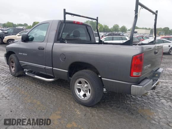✅ 2003 Dodge 1500 ST • VIN: 1D7HA16D33J574855 • Lot: 41977170. Listed on IAAI with 317,166 mi. Free auction sales archive from the USA and detailed vehicle history report at DreamBid. Image 3.