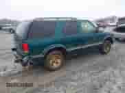1997 Chevrolet Blazer LS с VIN 1GNCS13W1V2261394, выставлен на аукционе IAAI как лот 41543411 с пробегом 216 965 миль миль и . История ставок и продаж доступна на DreamBid. Изображение 4.