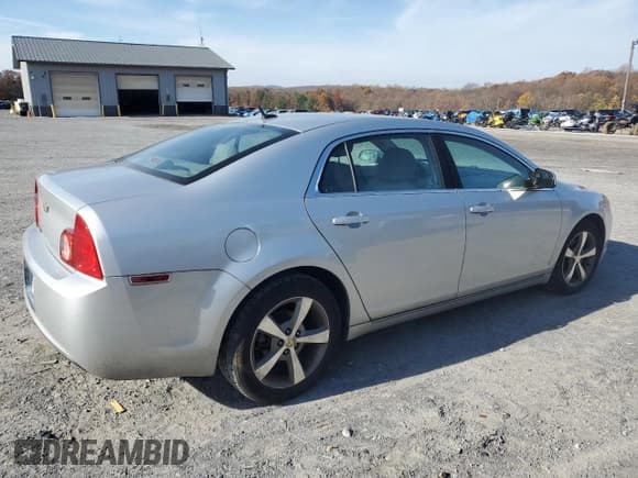 ✅ 2011 Chevrolet Malibu 1LT • VIN: 1G1ZC5E10BF141849 • Lot: 91863645. Listed on Copart with 184,891 mi. Free auction sales archive from the USA and detailed vehicle history report at DreamBid. Image 3.