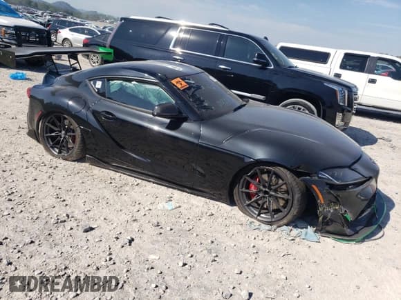 ✅ 2023 Toyota Supra 3.0 • VIN: WZ1DB0G07PW054230 • Лот: 63145215. Опубликован ранее на Copart с пробегом Не указан. Бесплатный доступ к архиву аукционных продаж из США и подробный отчёт об истории автомобиля на DreamBid. Изображение 4.