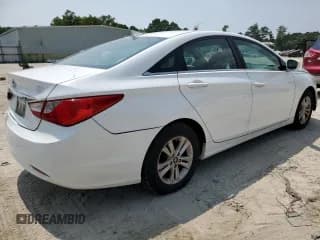 ✅ 2013 Hyundai Sonata GLS • VIN: 5NPEB4AC0DH611557 • Lot: 67868014. Listed on Copart with 240,094 mi. Free auction sales archive from the USA and detailed vehicle history report at DreamBid. Image 3.