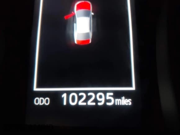 ✅ 2022 Toyota Camry Hybrid SE • VIN: 4T1G31AKXNU575648 • Lot: 43006638. Listed on IAAI with 102,295 mi. Free auction sales archive from the USA and detailed vehicle history report at DreamBid. Image 7.